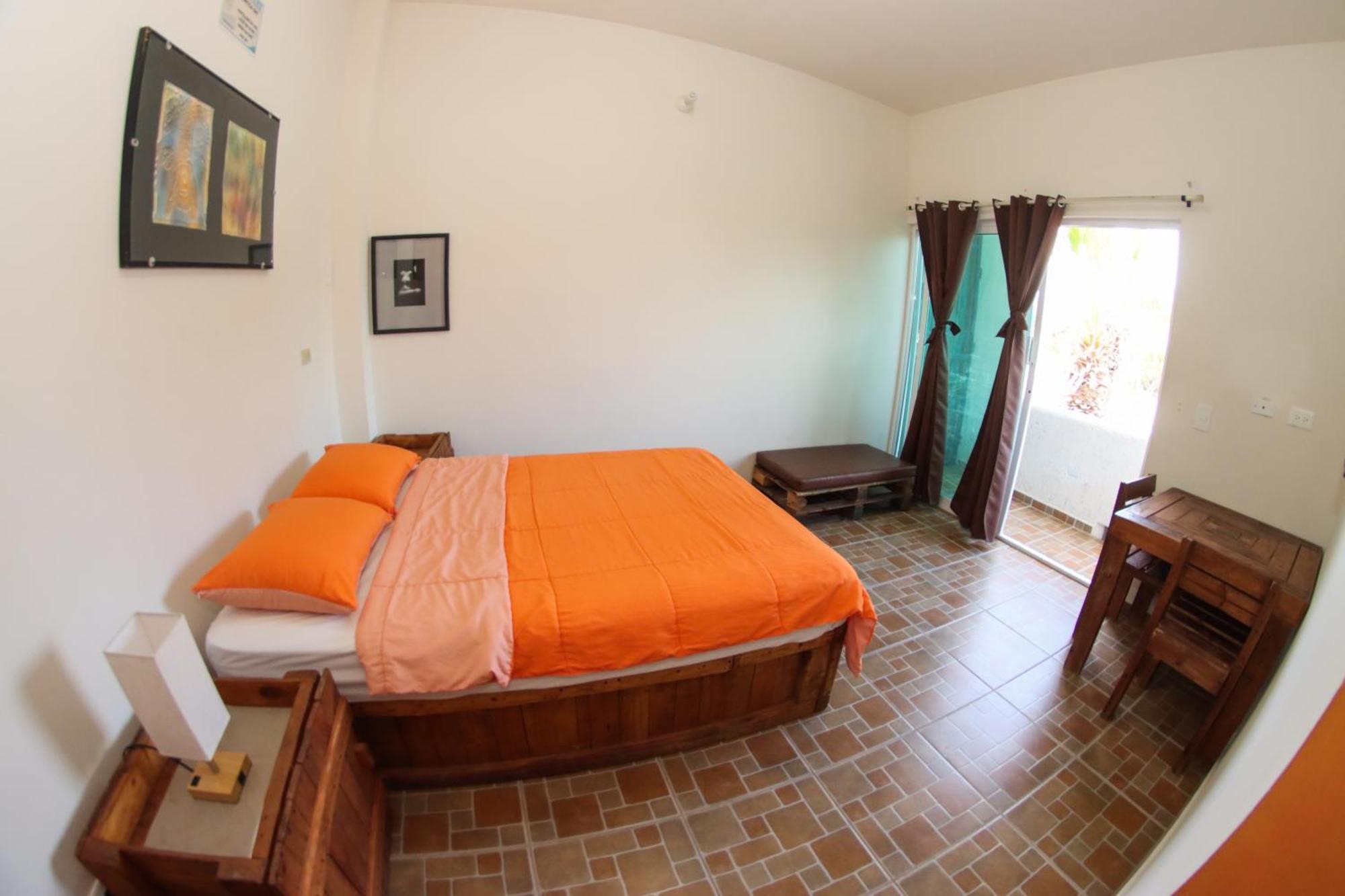 Habitacion Privada A Pasos Del Mar Con Bano Propio La Paz Exterior photo